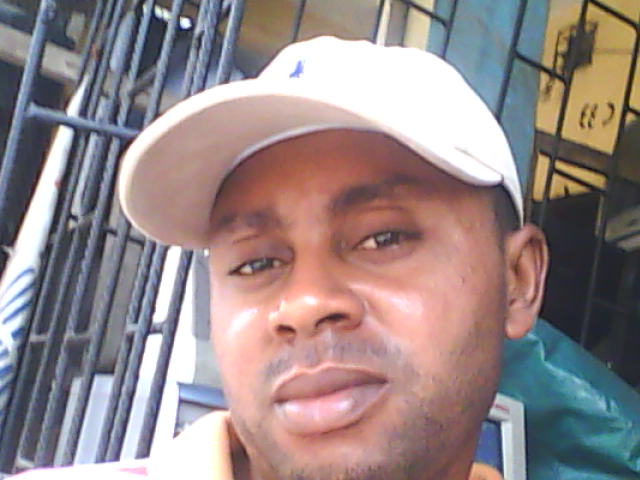 whiteeo
